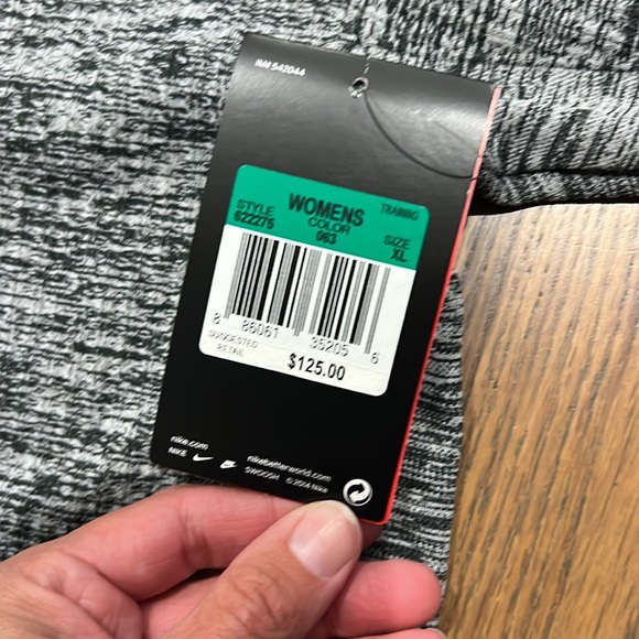 NWT Nike Pro Hyperwarm Hoodie - Picture 3 of 9